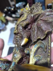 Vintage şamdan fil figürü