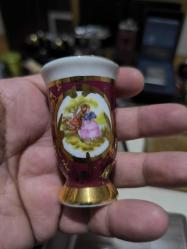 Limosh porselen biblo