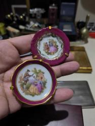 Limosh porselen biblo