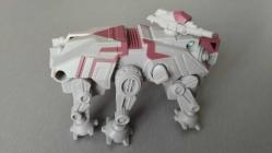 2011 YILI MC DONALDS STARWARS KLON SAVAŞLARI 4 AT-TE KURMALI YÜRÜYEN SAVAŞ MAKİNASI HALİYLE  KULLANILMIŞ