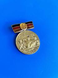 Doğu Almanya madalya