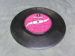 BORA AYANOĞLU-Kuklalar/Elveda....45 LİK