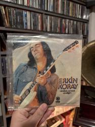 Erkin Koray / Cümbür Cemaat (A) - Sevdiğim (B)