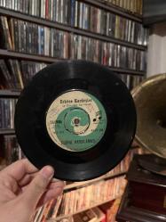 Erköse Kardeşler / Kağıthane Çiftetellisi (A) - Edirne Karşılaması (B)