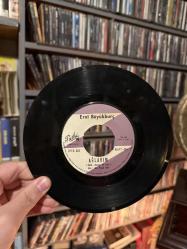 Erol Büyükburç / Ağlarım (A) - Vino - Dinero E Amore (B)