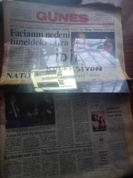 Güneş Gazetesi - Turkish Newspaper - 7 Temmuz 1990 - 447'si Türk toplam 1426 acının tünelde öldüğü mekke'den Oktay Özeskici bildiriyor - Devlet bakanı Cemil Çiçek Suudi yetkililerden kimlik belirleme çalışmalarına hız verilmesini istedi - kimliği belirleyen ölü ve kayıp Türk hacıları - arnavutluk'ta özgürlük isyanı - Başbakan Yıldırım Akbulut ve Yunanistan Başbakanı Konstantin Mitsotakis Londra'da 1,5 saat görüştü fotoğraf - Kızılordu sert çıktı - Kurban bayramında parası olan güneyde stres attı dar gelirli kabuğundan çıkamadı fotoğraf - kolektif tükenişe doğru yazan İsmail Cem - Lenin'in partisi nereye gidiyor yazan Cengiz Çandar - soğuk Savaş tarihe gömüldü - Boris Yeltsin kongreye savaş açtı - Sinemanın büyük ustalarından John Huston toplu gösterisinin ilk filmi affedilmeyenler - Dünya Kupası özel müzik programı - Ediz Hun kadın ve erkeğin eşitliğine yürekten inanırım fotoğraf - hapishane mektuplarım yazan Füsun Erbulak - reklamcılar Derneği Başkanı Ersin Salman - Wimbledon