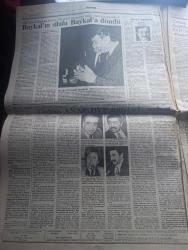 Güneş Gazetesi - Turkish Newspaper - 26 Ekim 1990 - İmam hatipler büyüyor - kaynaklar bakanı Fahrettin kurt istifa yok dedi - meclis türbanı kabul etti - TRT genel müdürü Kerim Aydın topun ağzında - Asil Nadir saçmalık belgeleri elimde - Kıbrıs'ta Rauf Denktaşsız çözüm olmaz - karaköy'ün genelevlerine yol göründü - Türk astronotu yol parası bulamadı - Maliye Bakanı Adnan Kahveci'yi dolandırmaya çalıştılar - Deniz Baykal'ın silahı Baykala döndü - TİKKO davasında sanıklara dayak - Benazir Butto sandıkta hizmete uğradı - Körfez krizi Kıbrıs ve Asil Nadir yazan Cengiz Çandar - Anais Nin'in 1944 de yayınlanan cam fanusun altında adlı kitabı Türkçede fotoğraf - merakla beklenen oyun Theope - Çılgın Orton yazan Haldun Dormen - Fenerbahçe'nin Atalanta yenilgisi sonrası ortak fikir Rıdvan Dilmen baştan oynamalıydı - Galatasaray teknik direktörü Mustafa Denizli Fenerbahçe'nin turu şansı var dedi - yenilgiden daha acısı yazan Bedri Baykam - teniste Agassi şoku - Hafız Süleymanoğlu kampta