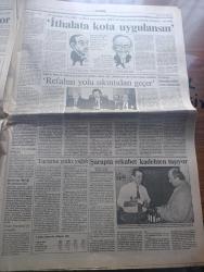 Güneş Gazetesi - Turkish Newspaper - 26 Ekim 1990 - İmam hatipler büyüyor - kaynaklar bakanı Fahrettin kurt istifa yok dedi - meclis türbanı kabul etti - TRT genel müdürü Kerim Aydın topun ağzında - Asil Nadir saçmalık belgeleri elimde - Kıbrıs'ta Rauf Denktaşsız çözüm olmaz - karaköy'ün genelevlerine yol göründü - Türk astronotu yol parası bulamadı - Maliye Bakanı Adnan Kahveci'yi dolandırmaya çalıştılar - Deniz Baykal'ın silahı Baykala döndü - TİKKO davasında sanıklara dayak - Benazir Butto sandıkta hizmete uğradı - Körfez krizi Kıbrıs ve Asil Nadir yazan Cengiz Çandar - Anais Nin'in 1944 de yayınlanan cam fanusun altında adlı kitabı Türkçede fotoğraf - merakla beklenen oyun Theope - Çılgın Orton yazan Haldun Dormen - Fenerbahçe'nin Atalanta yenilgisi sonrası ortak fikir Rıdvan Dilmen baştan oynamalıydı - Galatasaray teknik direktörü Mustafa Denizli Fenerbahçe'nin turu şansı var dedi - yenilgiden daha acısı yazan Bedri Baykam - teniste Agassi şoku - Hafız Süleymanoğlu kampta