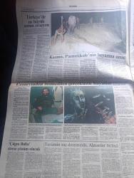 Güneş Gazetesi - Turkish Newspaper - 23 Ağustos 1990 - Turgut Özal Savaş ihtimali uzak değil dedi - Milli Savunma Bakanı Safa Giray körfez'e asker göndermemiz mümkün - sığınaklar kapıcı dairesi oldu - Senatör Robert Byrd Turgut Özal'a Bush'tan mesaj getirdi - ünlü organizatör Hayri Küçük otomobilinde eroinle yakalandı -  olayı adı karışan ilk isim Küçük Emrah oldu - TÜSİAD Başkanı Cem Boyner için takipsizlik - İyon uygarlığı dozer altında - Doğu Perinçek DGM'de yargılandı - Semra Özal Zile'de söz verdi il olmak hakkınız - Süleyman Demirel sordu Bülent Ecevit'in meclis dışında kalması yazık değil mi - Gaz Maskesi üretimi tam gaz - sayısal loto geliyor - Saddam CIA'nın boy hedefi - Ediz Hun Ben asimile bir Çerkesim dedi Fotoğrafı - bulunmaz tiyatro oyuncuları her gün istiklal caddesinde Fotoğrafı - Maliye Bakanı Adnan Kahveci - NBA'in gelmiş geçmiş en iyi smaç atan oyuncusu Michael Jordan Fotoğrafı - 40 milyonluk at yarışını Berkoş faulle kazandı - Trabzonspor rövanşı düşündü Fotoğrafı