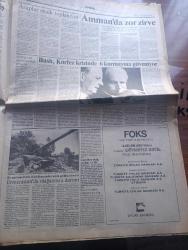 Güneş Gazetesi - Turkish Newspaper - 30 Ağustos 1990 - Irak'tan gizli Barış planı - Petrol dışarıda ucuzladı içte zamlı satılıyor - Devlet bakanı Işın Çelebi'den Bağdat mama ve ilaç istedi - Los Paraguayos topluluğu ile tanışıklığı çok eski senelere dayanan Gönül Yazar Fotoğrafı - askerliği hayır'a beraat - Turgut Özal teğmenleri izledi Fotoğrafı - SHP Genel Başkanı Erdal İnönü dün Filistin Kurtuluş Örgütünün yeni temsilcisi Fuat Yasin ile bir süre görüştü - Şanlıurfa'nın Refah Partili Belediye Başkanı İbrahim Halil Çelik ANAP'a geçmiyor - Arafat'tan arabuluculuk girişimi - Saddam ölüm tüccarı yazan James Adams Yazı Dizisi - Lavrion kampında siyasetin yerini fakirlik aldı fotoğraf - Demir Özlü'nün bir küçük burjuva'nın gençlik yılları kitabı Fotoğrafı - futbol TRT'yi zora soktu - Ankara Birlik tiyatrosu oyuncuları Pir Sultan Abdal'ın bir sahnesinde Fotoğrafı - TURBAN'ın satışında son tur - futbolcu Tanju Çolak çok hırslı gözüktü Fotoğrafı - 3 5 2 fena çarpıyor -Galatasaraylılar Derneği