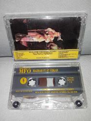 Kaset the best of MFÖ Mazhar Fuat Özkan. Orijinal 1993 mavi bandrollü dönem baskı. sorunsuz çalışıyor koleksiyonluk