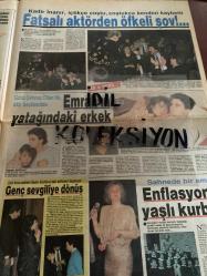 HAFTA SONU DERGİ - GAZETESİ DOĞUM GÜNÜ HEDİYESİ (TURKİSH -MAGAZINE - NEWSPAPER) - TAM TAKIM 8 SAYFADIR - 24 MART 1989 - Sayı:12 -Hakan Ural-Sibel Can-Hülya Avşar-Songül Ülkü-Nazan Şoray-Neriman Köksal-Devlet Devrim-Fikret Hakan-Levent Kırca-Bülent Ersoy-İzzet Günay-Gordon Milne-Metin Akpınar-Doğan Çakıroğlu-Claudia Brokman-Yaşar Değirmenci-Kadir İnanır-Huri Sapan-Şehnaz Dilan-Safa Önal-Küçük Emrah-Şehnaz Dilan-Diler Saraç-Gökhan Mete-Can Apa-Seden Kızıltunç-Yıldır Orgaç-Neval Çavlin-Zeynep Arsoy-Nesli Özsoy-Nuri Alço ve karısı Yasemin-Ahu Tuğba-Sibel Egemen-Müjdat Gezen-Cenk Koray-Cem Özer-Elma Kabare-Belcis Başaran-Timur Selçuk-Arzu Ece-Vedat Sakman-Sarper Semiz-Yüksel Uzel-Aytaç Ülgen-Tuğrul Ülgen-Gazi Yaşargil-Asım Ekren-Osman Bayşu-interteks