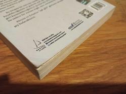 Gitmeli Miyim Kalmalı Mıyım - Sana Kendini Çaresiz ve Değersiz Hissettiren Narsislerle Bir Ömür Geçer Mi