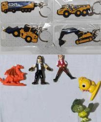 İş inşaat arabaları kepçe dozer kamyon tır anahtarlık süs set. Kinder mini boy Aslan Max ve arkadaşları figür oyuncak set koleksiyon nostalji tasarım dekor hediye vintage retro hobi reklam promosyon minyatür diorama