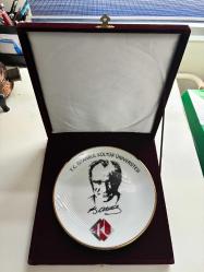 Atatürk TC İstanbul Kültür Üniversitesi tabak