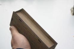 EL YAPIMI YERLİ ÜRETİM AHŞAP ÖZEL KADİFE  HEDİYELİK ÇAKI KUTUSU    (ANTİK KOLİ 4