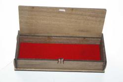 EL YAPIMI YERLİ ÜRETİM AHŞAP ÖZEL KADİFE  HEDİYELİK ÇAKI KUTUSU    (ANTİK KOLİ 4