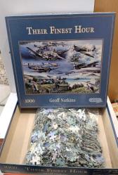 PUZZLE - THEIR FINEST HOUR (Geoff Nutkins) 1000 Parça