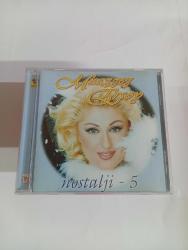 Muazzez ersoy nostaji 5 albüm acılmamış ambalajında sıfır  koleksiyon klasik cd müzik  YILMAZ VİDEO