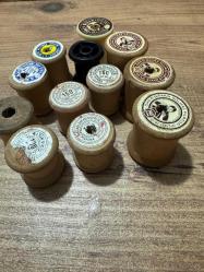 Antika  Ören bayan Orijinal Koleksiyonluk Dikiş Makaraları  Ahşap 11 Adet Plastik 2 Adet