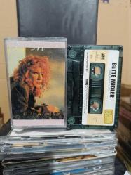 BETTE MIDLER - SOME PEOPLE'S LIVES