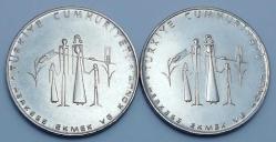 1977 Yılı 2.5 Lira Herkese Ekmek ve Konut Ters-Düz Takım