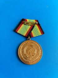 Doğu Almanya madalya