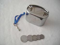 Türkiye İş Bankası Klasik Metal Kumbara ( Anahtarlı )