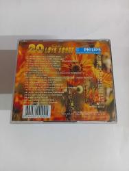 Nostalgic 20 love songs  albümü acılmamış ambalajında sıfır  koleksiyon klasik cd müzik  YILMAZ VİDEO