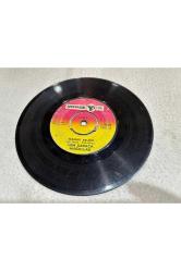 CEM KARACA moğollar - namus belası - gurbet - plak 7 puan - kapakta eksiklik vardır