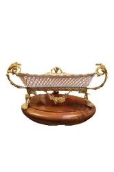 MEISSEN DAMGALI – 19. YÜZYIL AJURLU PORSELEN SUNUMLUK | BRONZ MONTÜRLÜ, EL BOYAMA PASTORAL SAHNE