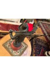 30 cm boyunda bronzdan Avrupa Avcı heykeli