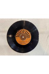 ERKİN KORAY - KOMŞU KIZI - FESUPHANALLAH PLAK 7 PUAN