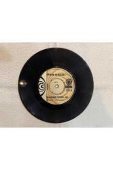 ORHAN GENCEBAY - BATSIN BU DÜNYA - SEVMENİN ZAMANI YOK PLAK 8 PUAN