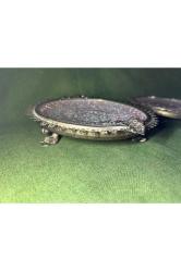 Düşük ayar gümüş ten camlı bir çift küllük 14 cm çaplarında