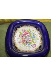 Limoges el boyaması büyük boy porselen küllük 19 cm 19 cm 4,5 cm ölçülerinde