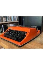 favorit çantalı daktilo - bakımları yapılmış sorunsuz çalışır durumda