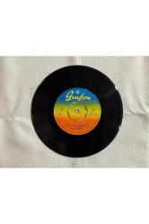 Zeki Müren - gül ağacı değilim - canım benim gülüm benim - plak 8 puan