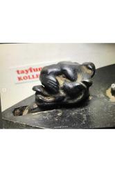 Aslan Başlı Kömürlü Ütü 21 Cm X 11 Cm X 23 Cm Ölçülerinde