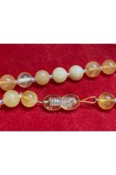 17,5 gram damla kehribar kolye - taneler ortalama 6 mm çapında açık halde toplam uzunluk 64 cm