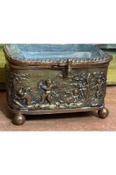 1900 Ler Başı Fransız Bizote Camlı Pirinç Mücevher Kutusu 8,5 Cm 6 Cm 5,5 Cm Ölçülerinde