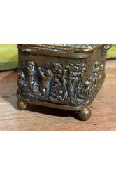 1900 Ler Başı Fransız Bizote Camlı Pirinç Mücevher Kutusu 8,5 Cm 6 Cm 5,5 Cm Ölçülerinde