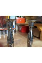 Bir çift krom şamdan - mumluk 22 cm boyunda