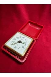 1950 ler alman peter kırmızı seyahat masa saati - sıfır gibi saklanmış - sorunsuz çalışır durumda