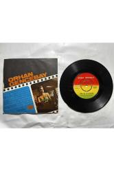 ORHAN GENCEBAY - SEV DEDİ GÖZLERİM - SEN DE BİZDENSİN PLAK