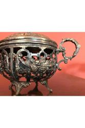 Bir çift gümüş kaplama kapaklı şekerlik