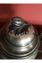 Çiçek motifli Gümüş kaplama kapaklı şekerlik 15 cm boyunda