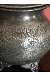 Çiçek motifli Gümüş kaplama kapaklı şekerlik 15 cm boyunda