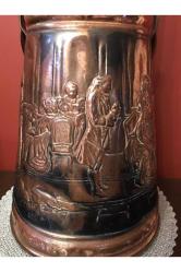 Fransız 51 cm boyunda porselen kulplu üzeri işlemeli bakır kömür kovası