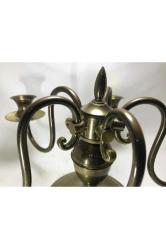 Avrupa pirinç şamdan 18,5 cm yüksekliğinde 33 cm genişliğinde